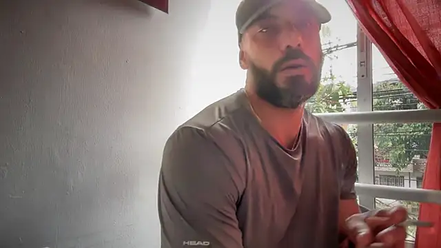 romeolovedark online show from October 10, 2025, 2:51 pm