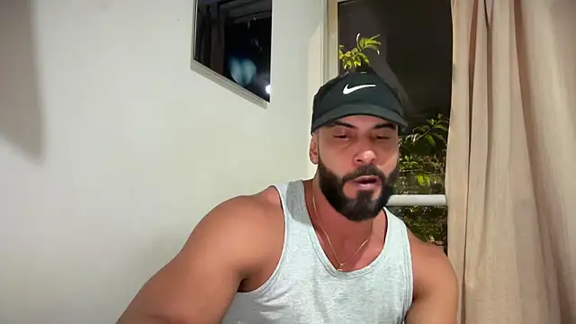 romeolovedark online show from April 12, 2026, 4:16 am