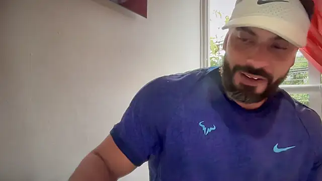 romeolovedark online show from October 24, 2025, 7:46 pm