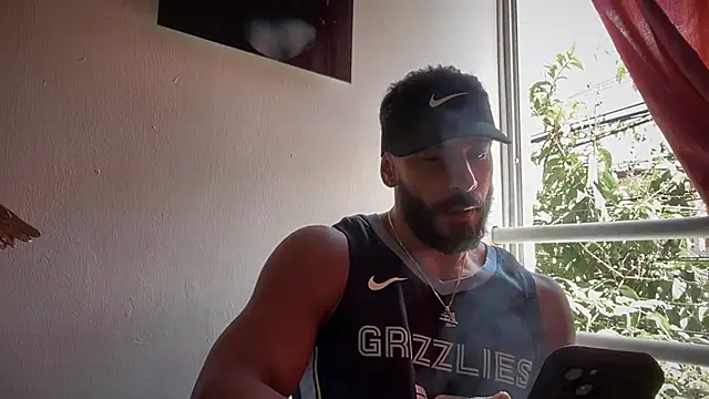 romeolovedark online show from September 23, 2025, 7:54 pm