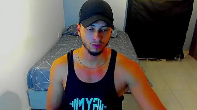 Snapshot of Kris_Khalifa69 chatting on February 2, 2026, 5:34 pm Kris Khalifa69 online show from February 2, 2026, 5:34 pm