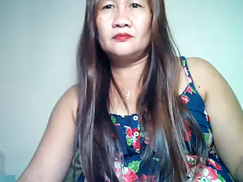 Snapshot of CarelineJoy chatting on February 20, 2025, 11:31 am CarelineJoy online show from February 20, 2025, 11:31 am