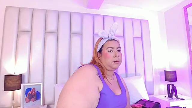 Snapshot of aandreaperez chatting on February 21, 2026, 11:34 am aandreaperez online show from February 21, 2026, 11:34 am