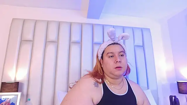 Snapshot of aandreaperez chatting on February 12, 2026, 11:32 am aandreaperez online show from February 12, 2026, 11:32 am