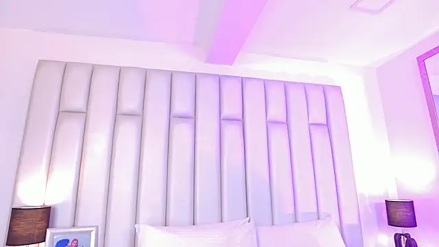 Snapshot of aandreaperez chatting on February 23, 2026, 11:33 am aandreaperez online show from February 23, 2026, 11:33 am