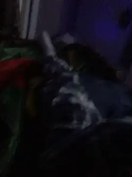 Hugetings online show from December 17, 2024, 3:16 pm