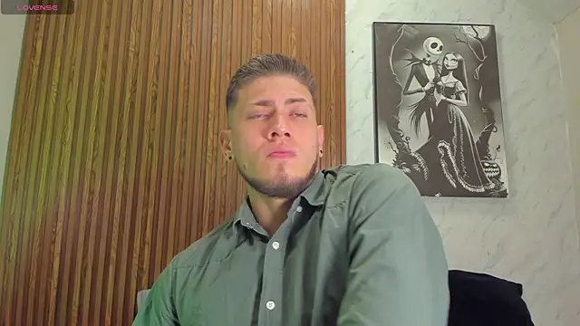 SebastianMaximoff online show from December 2, 2025, 7:26 pm