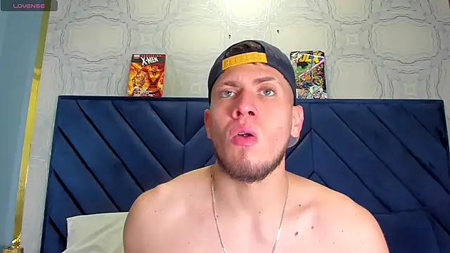 SebastianMaximoff online show from November 19, 2025, 7:03 pm