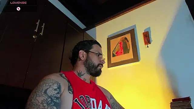 CamiloGray  online show from March 19, 2026, 2:39 pm