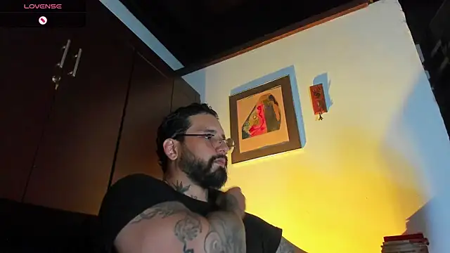 CamiloGray  online show from April 10, 2026, 3:52 pm