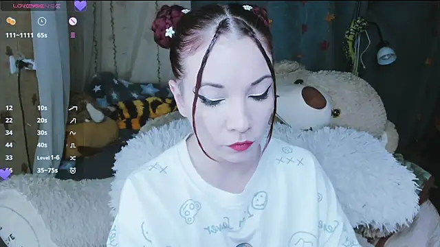 XNuka Flower LoverX online show from October 18, 2025, 6:54 pm