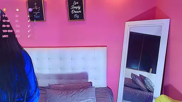 Snapshot of hornyhousekeeper_ chatting on February 10, 2025, 12:18 pm hornyhousekeeper online show from February 10, 2025, 12:18 pm