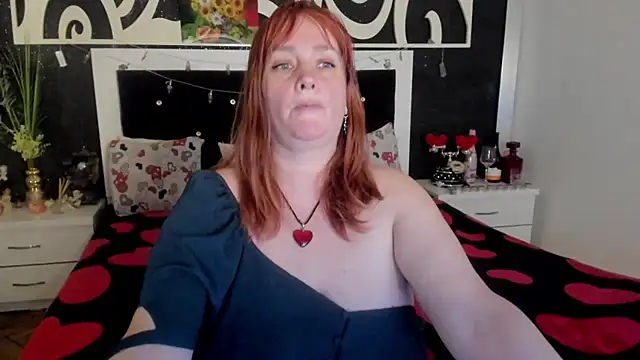 Snapshot of SinFulTitsDD chatting on January 15, 2025, 6:50 pm SinFulTitsDD online show from January 15, 2025, 6:50 pm