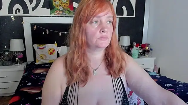 Snapshot of SinFulTitsDD chatting on February 27, 2025, 8:09 pm SinFulTitsDD online show from February 27, 2025, 8:09 pm