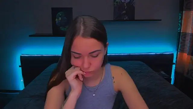 AlexaBarkley online show from February 25, 2025, 3:20 am