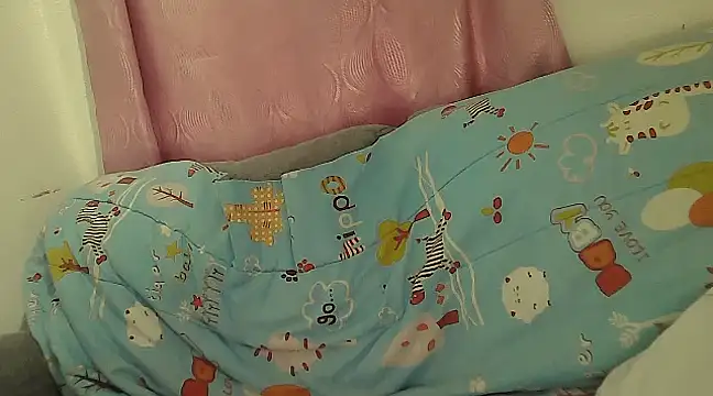 Alexiadreamer online show from February 4, 2025, 3:47 pm