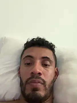 Snapshot of steven_smith05 chatting on February 2, 2025, 6:09 pm steven smith05 online show from February 2, 2025, 6:09 pm