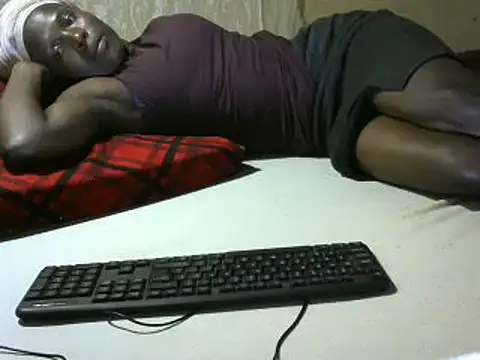 Snapshot of cute-shamza chatting on March 18, 2025, 8:28 am cute-shamza online show from March 18, 2025, 8:28 am