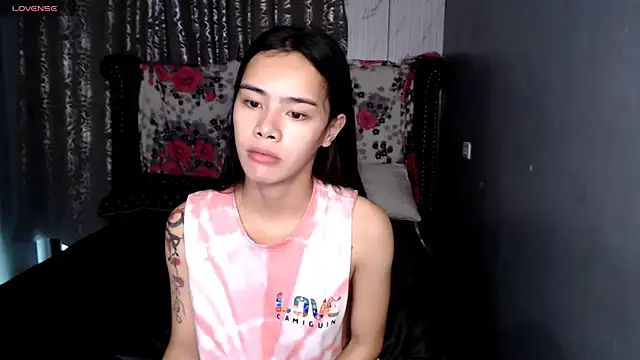 shecutie69 online show from December 5, 2025, 1:38 am