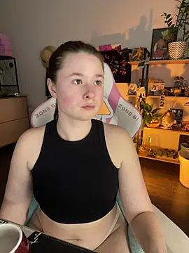 sweetest pie online show from June 3, 2026, 11:42 pm