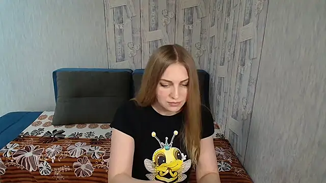 Pilly green  online show from November 27, 2025, 7:31 am