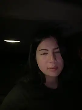 clairewntr online show from February 26, 2025, 9:20 pm