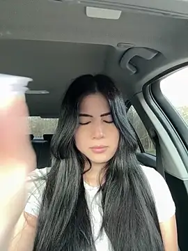 clairewntr online show from March 16, 2025, 5:07 pm