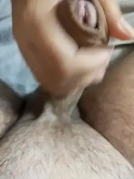 LovlyAnnie online show from September 25, 2025, 4:51 am