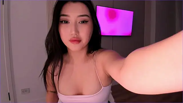 Snapshot of jin__ray chatting on February 15, 2026, 1:32 pm jin ray online show from February 15, 2026, 1:32 pm