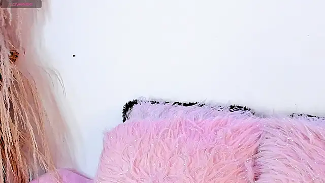 SophieRossi online show from March 14, 2025, 3:48 am