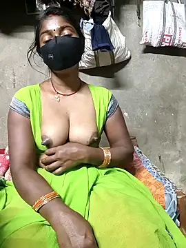 Snapshot of Arti032 chatting on February 24, 2026, 7:48 pm Arti032 online show from February 24, 2026, 7:48 pm