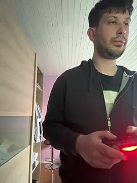 Taxidriver1988 online show from March 14, 2025, 5:02 pm