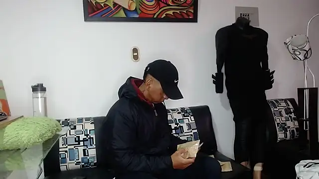 Black hot266 online show from September 30, 2025, 2:01 pm