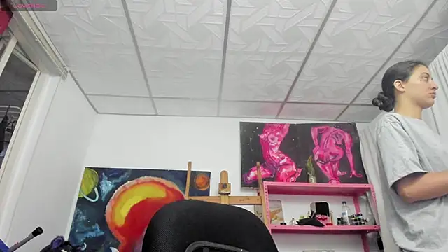 mariecam420 online show from February 14, 2026, 2:06 pm