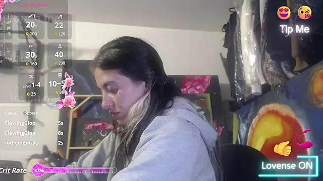 Snapshot of mariecam420 chatting on September 9, 2025, 2:43 am mariecam420 online show from September 9, 2025, 2:43 am