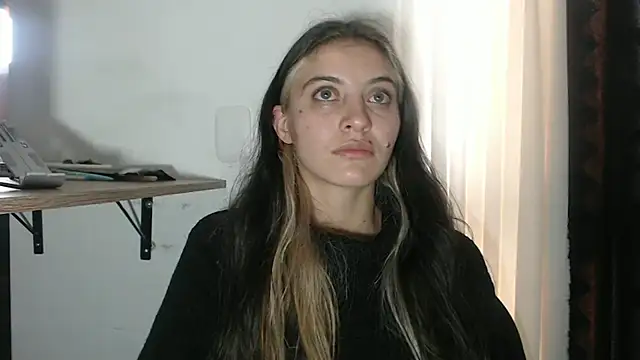 Snapshot of mariecam420 chatting on February 15, 2025, 9:49 pm mariecam420 online show from February 15, 2025, 9:49 pm