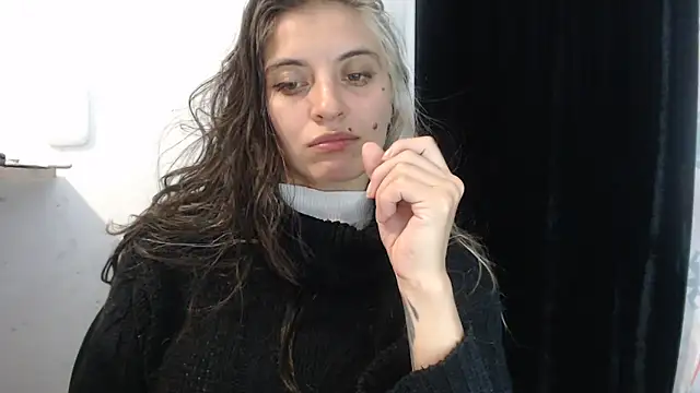 Snapshot of mariecam420 chatting on February 15, 2025, 3:31 am mariecam420 online show from February 15, 2025, 3:31 am