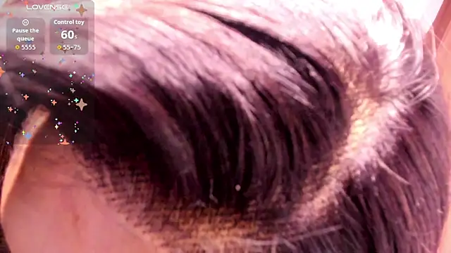 Snapshot of Icon1c_LiLy chatting on March 1, 2026, 5:29 am Icon1c LiLy online show from March 1, 2026, 5:29 am