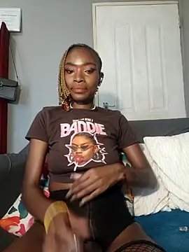 HoneyDropsX online show from April 12, 2026, 1:58 pm