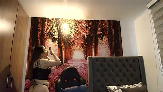 sofia23dirty online show from November 15, 2025, 8:35 pm