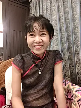 Little suzy5 online show from November 7, 2025, 8:24 pm