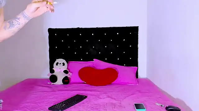 valen colombian69 online show from January 9, 2025, 8:22 pm