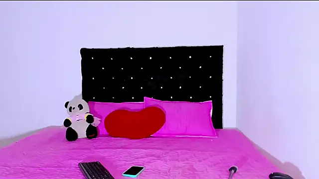 valen colombian69 online show from December 31, 2024, 5:11 am