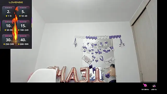 esmeraldamfc online show from March 18, 2026, 9:48 pm