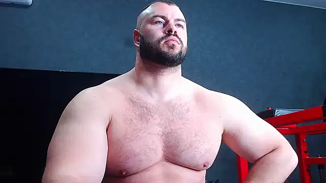 Snapshot of muscularjohnforuX chatting on April 30, 2026, 7:15 am muscularjohnforuX online show from April 30, 2026, 7:15 am