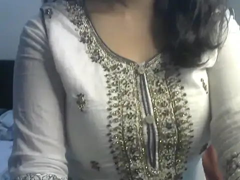 Snapshot of SiaraSiyA chatting on February 16, 2025, 9:27 pm SiaraSiyA online show from February 16, 2025, 9:27 pm