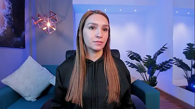 miataylorr1 online show from February 18, 2026, 11:50 am