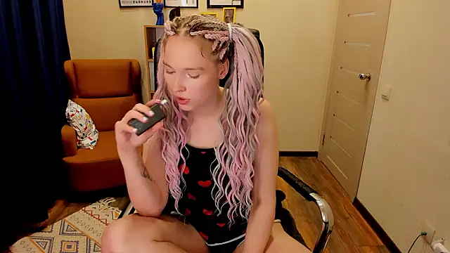  fiona Love online show from February 28, 2026, 8:19 pm