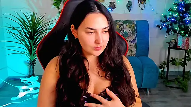 Snapshot of CeceliaJohnson chatting on December 18, 2025, 8:08 am CeceliaJohnson online show from December 18, 2025, 8:08 am