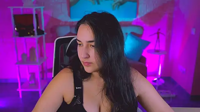 Snapshot of CeceliaJohnson chatting on November 12, 2025, 8:18 am CeceliaJohnson online show from November 12, 2025, 8:18 am